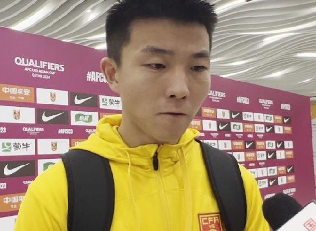 保罗·达诺饰演的谜语人不仅是单纯的反派，更是蝙蝠侠的黑暗镜像。
